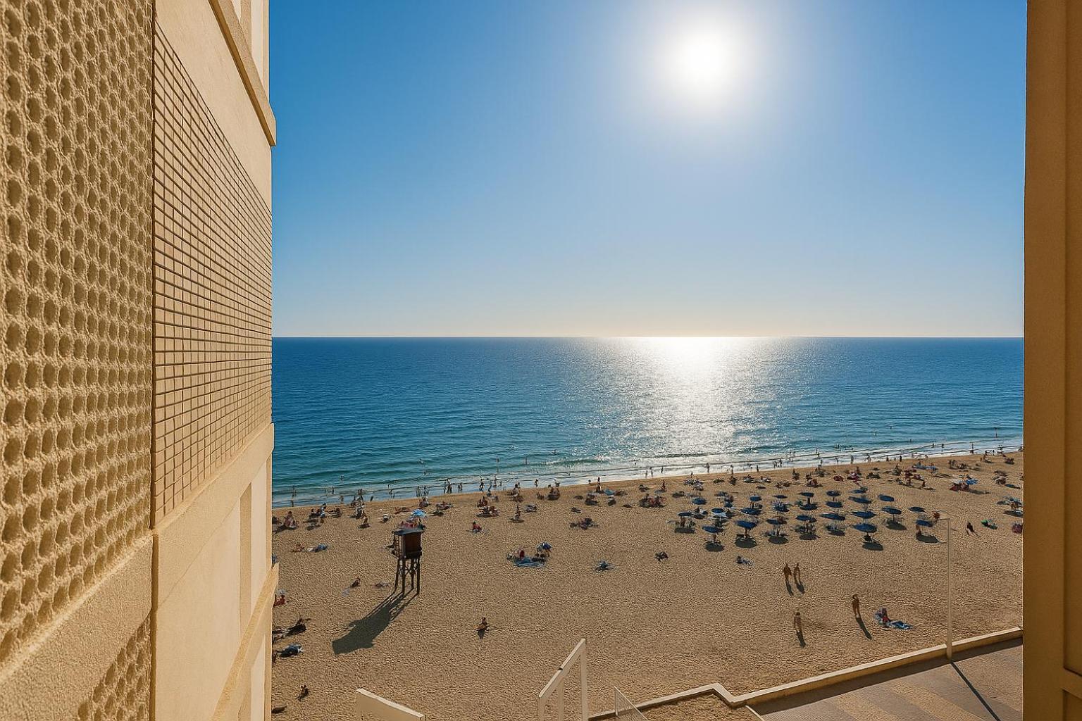 Skyline - Beach Apartment With Breathtaking Views And More Кадис Экстерьер фото